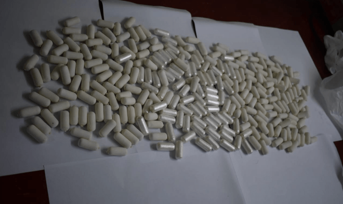19-year-old woman among four persons held in break up of cocaine swallowing ring