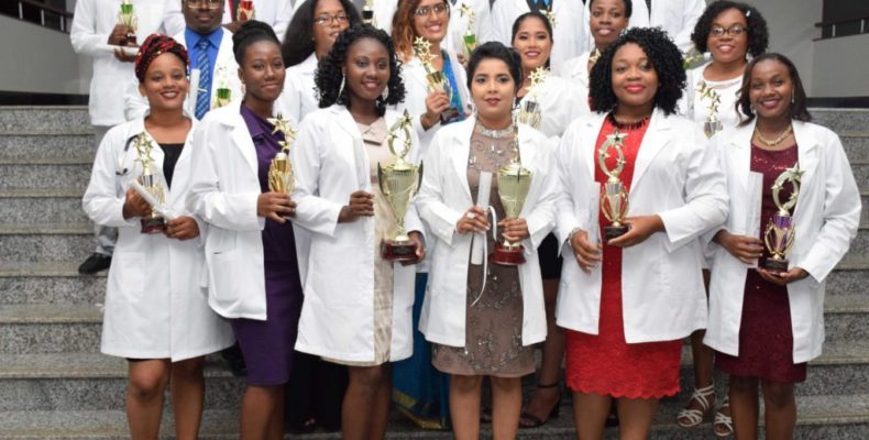 19 Cuba-trained doctors sworn in to medical profession