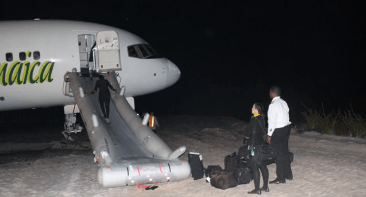 Fly Jamaica plane had “door closing problems” before take off -Passengers