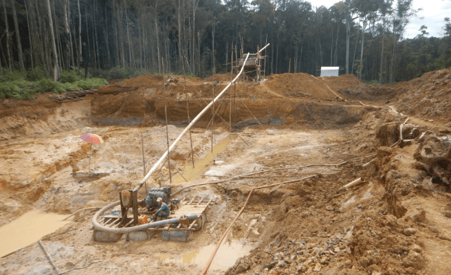 11-year-old dies during illegal gold search in closed mining pit