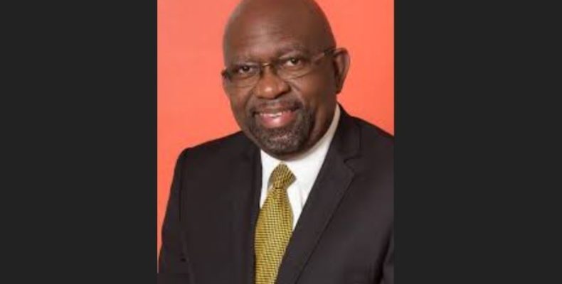 Consultant Alex Graham, family robbed; calls to 911 went unanswered