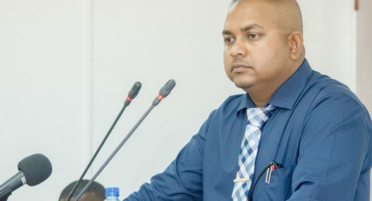 High Court frees cop accused of contempt charges