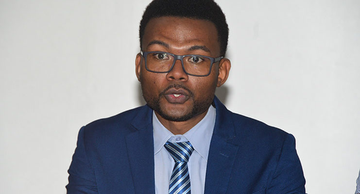 Youths get into position to tap oil wealth