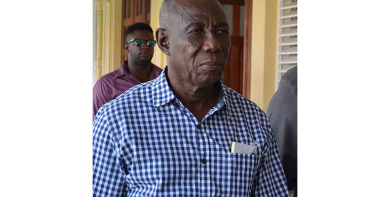 Mingo, two assistants arrested