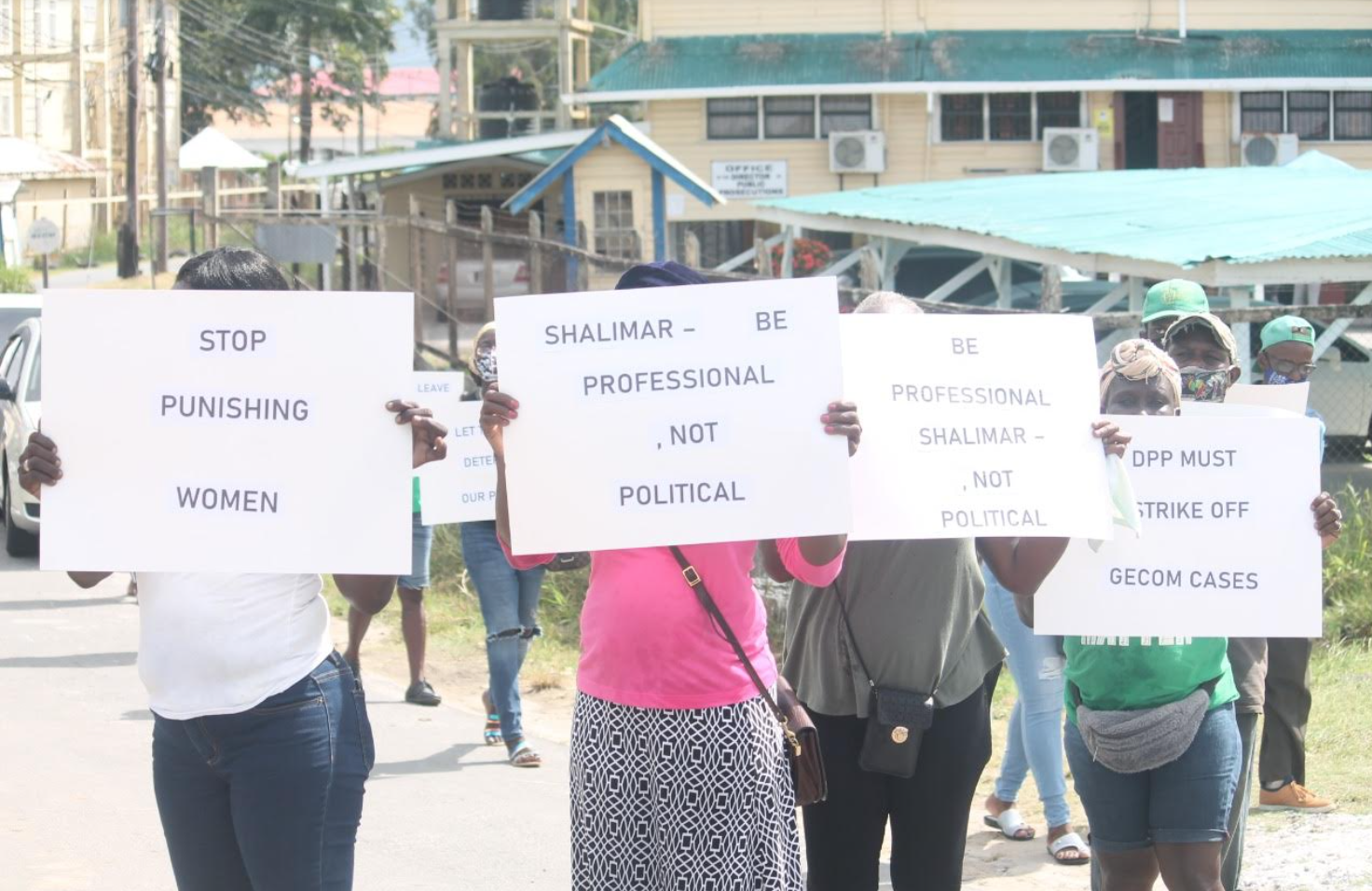 Supporters of Volda Lawrence picket DPP’s Chambers over charges