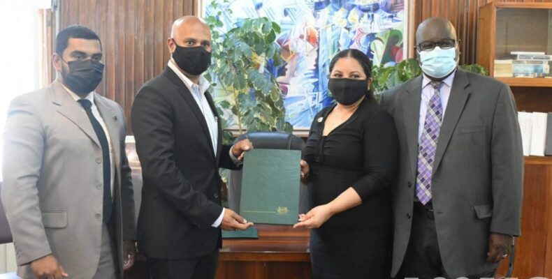 GCCI signs MoU with UG