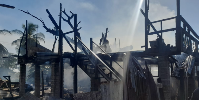 Sisters lose their homes in East La Penitence blaze