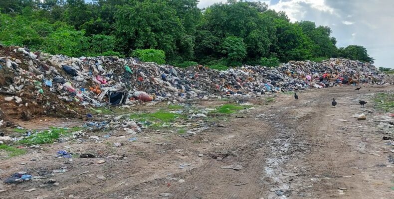 Gov’t to address garbage issue at Kara Kara Blue Lake