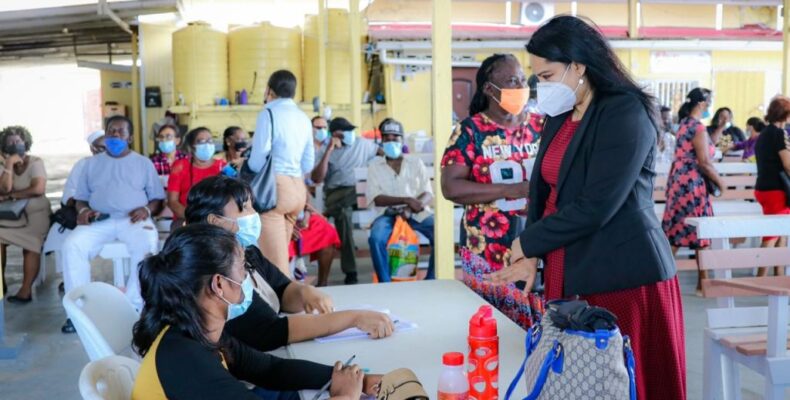 Encashment of 25,000 one-off cash grants extended to Dec. 15