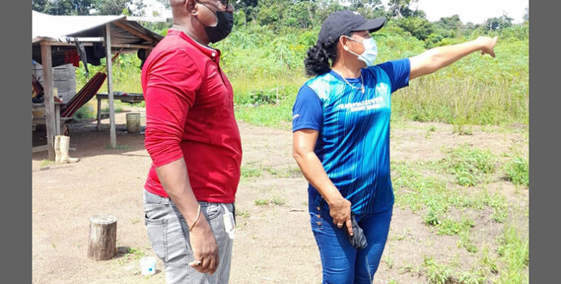 Director of Sport holds discussions with Toshao Williams