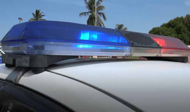 It is illegal for private security, others to have sirens & flashing lights