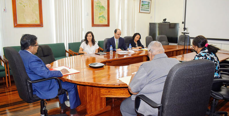 Guyana, France seek to deepen economic cooperation