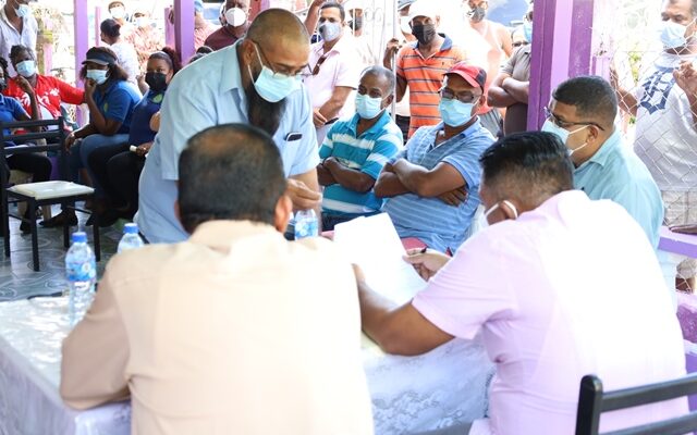 Agri. Minister mulls legal redress to end quarrel between Region #3 farmers, Co-op Society