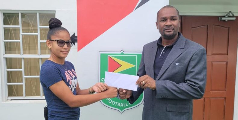 Lady Jags striker Annalisa Vincent secures scholarship to Graceland University