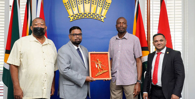 Ambrose in Guyana for BCB fast-bowling clinic