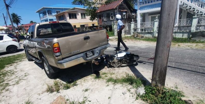 18-year-old motorcyclist dies after crashing into parked vehicle