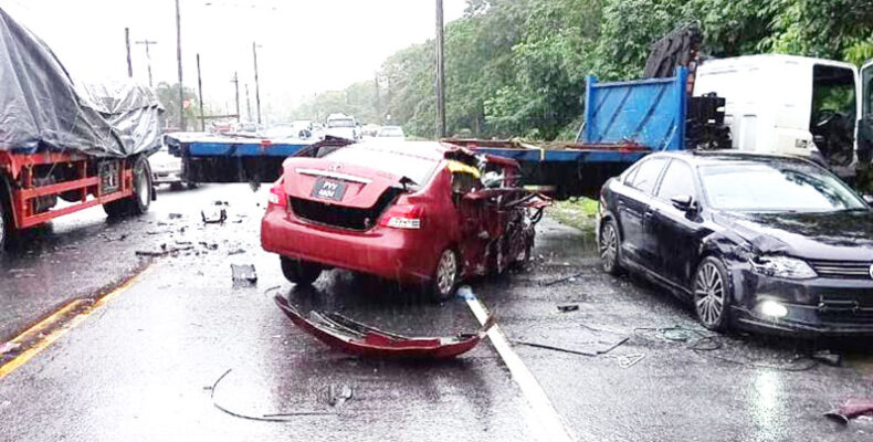 Unlicensed driver dies in Schoonord accident