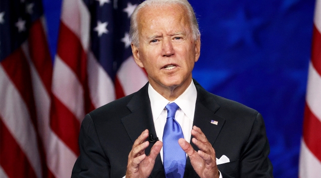 Biden adds sanctions to Russian banks and businesses