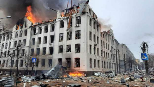 Boeing, Exxon, Apple join Western firms spurning Russia over Ukraine