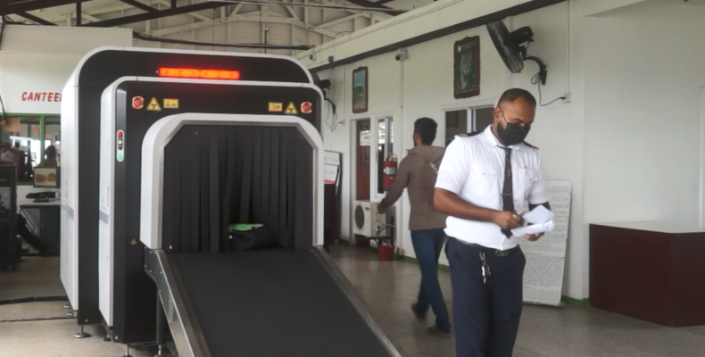 GRA steps up monitoring of bags with new scanner at Moleson Creek crossing