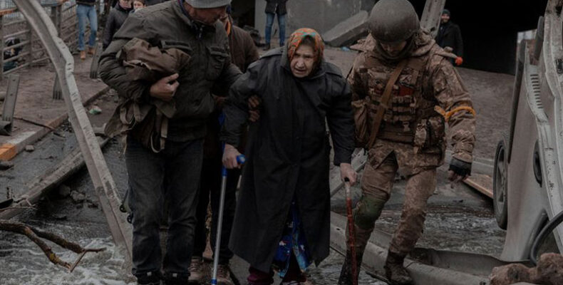 Fighting traps residents in Mariupol; Putin calls on Ukraine to surrender