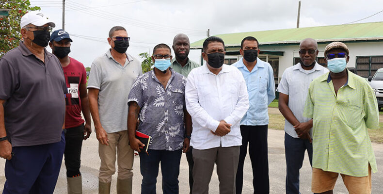 21 swine farmers to benefit from quality breeding stock