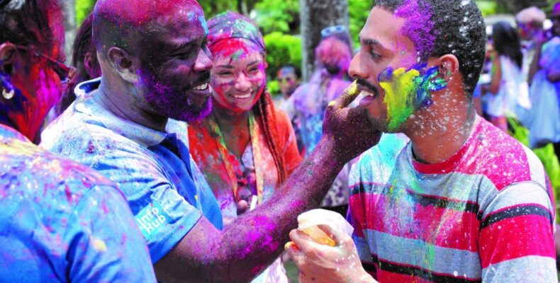 ‘Festivals like Holi lead to a united & better country’ – GAWU