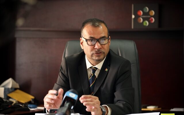 ‘Urgently explore opportunities at home’ – Foreign Secretary tells Guyanese in T&T