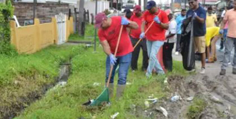 ‘Operation clean up’ advances along East Bank corridor