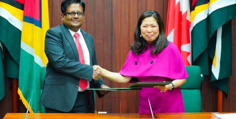 Guyana, Canada sign cooperation agreement as 170 companies seek investments here