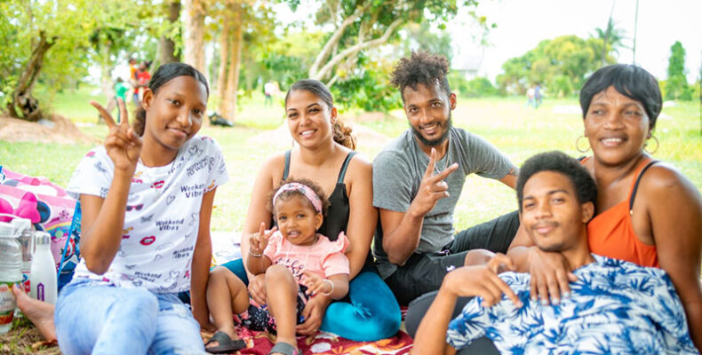 Family picnics mark return of Easter celebration