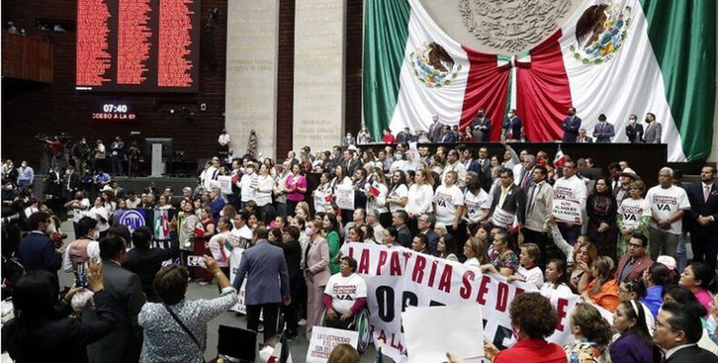 Mexico leader’s electricity reform bill defeated