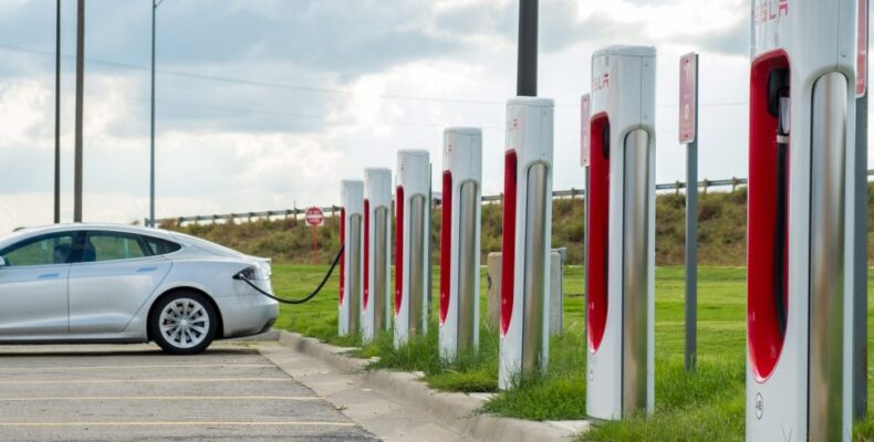 More than 100 electric vehicles here; tender out for charging stations