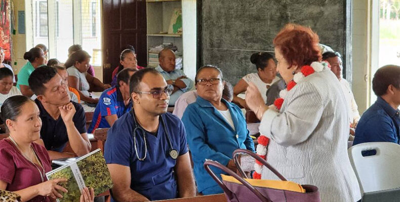 Minister Teixeira, team host LCDS consultation in Kamarang
