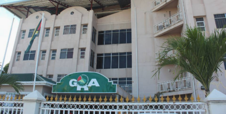 Businessman reportedly flees GRA after ‘accidentally’ shooting scanner