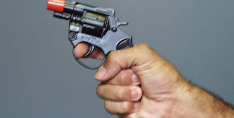 Soldier among three who robbed girl, 17, with toy gun
