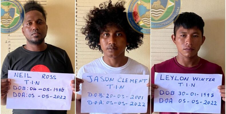 Three arrested with 1.6 ounces of ganja