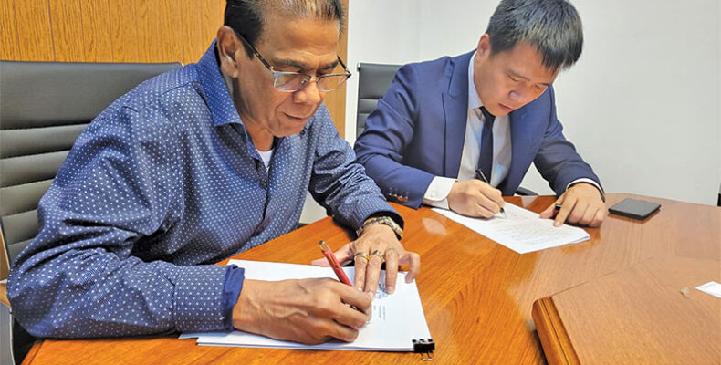 Jumbo Jet signs US$40M deal with Sinotruk