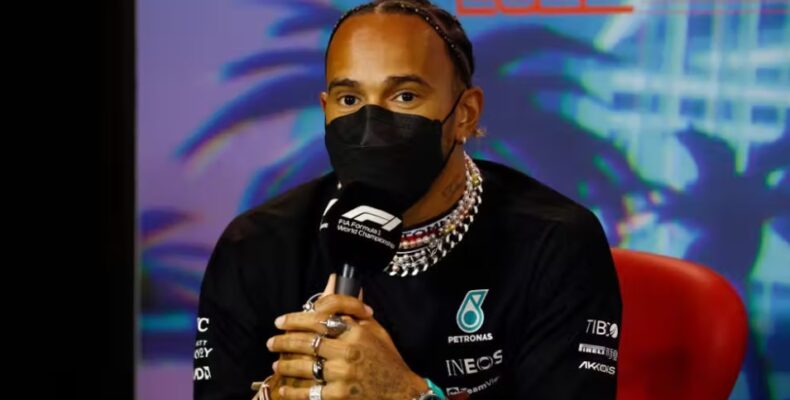 Lewis Hamilton frustrated by FIA jewellery rules