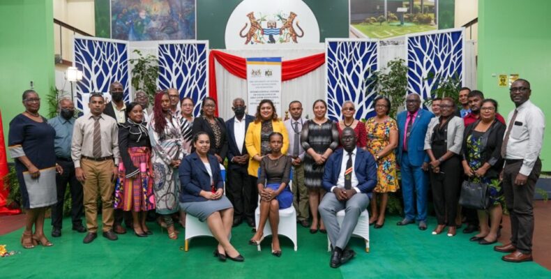 Teachers no longer need to leave school, wait in line to attend UG