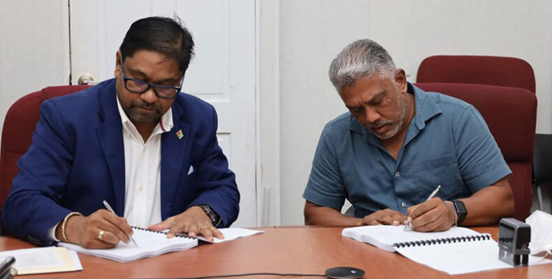 More than $400M in contracts signed for reopening sugar estates