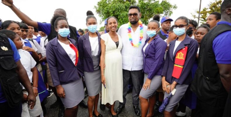 Gov’t to build 500 houses, provide house lots to teachers, upgrade roads & schools in Reg. 7