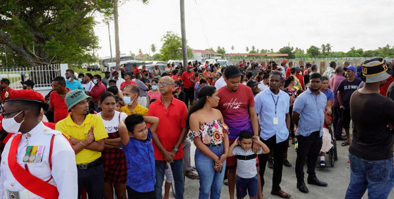 $60,000 minimum wage approved for private-sector workers