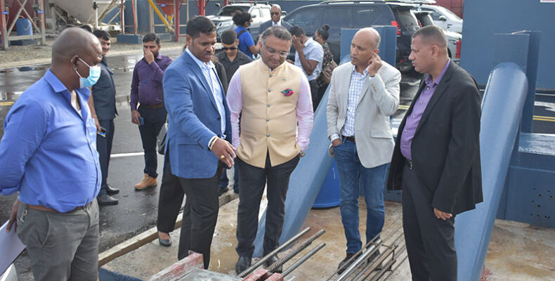 $237M concrete batching plant commissioned at Little Diamond