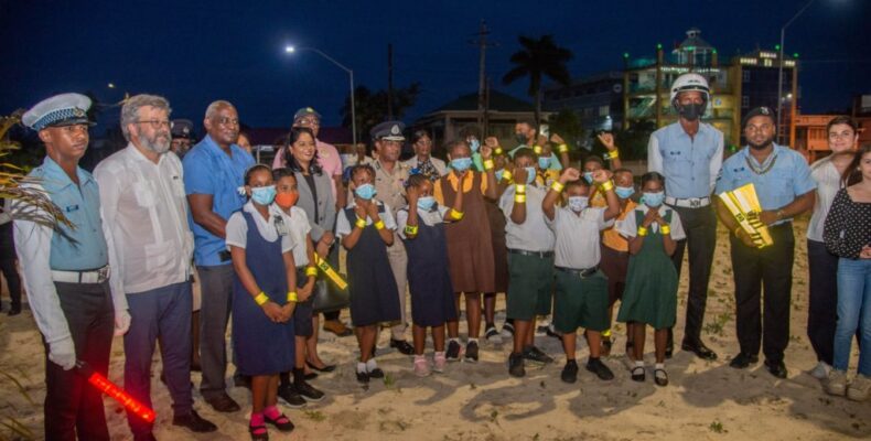 EU aims to improve safety of pedestrians with distribution of reflective bands
