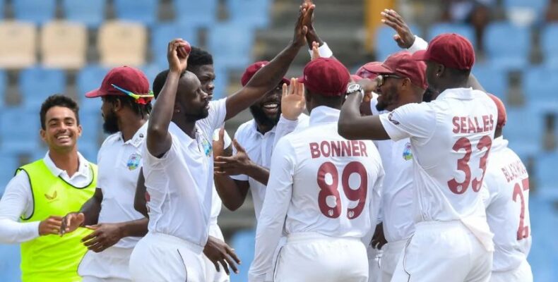 Roach and Joseph leave Bangladesh staring at defeat