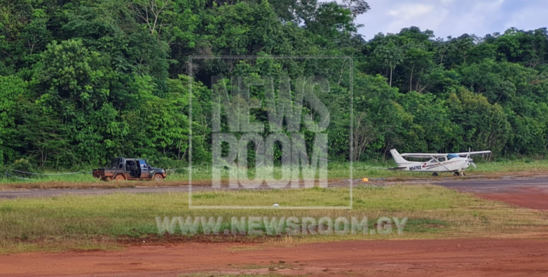 Foreign plane illegally lands at Mahdia, two arrested