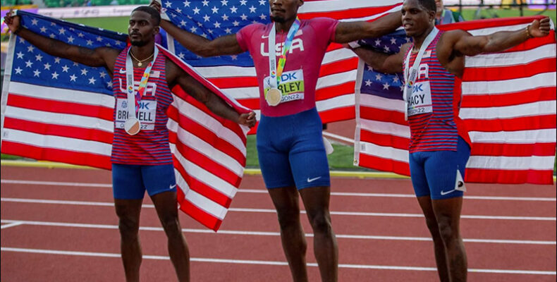 Kerley leads home American sweep of men’s world 100m final