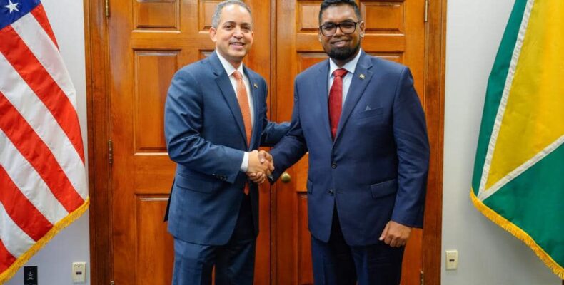 President Ali and team discuss banking and finance with Deputy US Secretary of Commerce