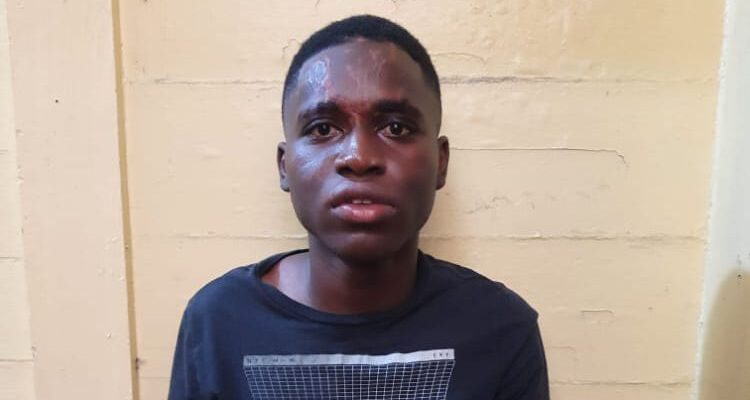 Duo remanded for robbing woman at knifepoint